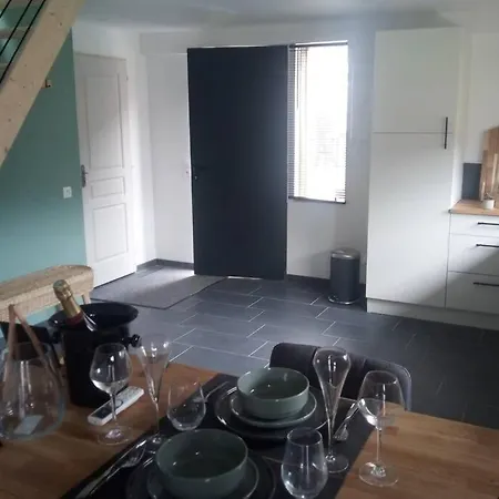 Feriehus Maison Privative, Cocooning, Zen , Avec Jacuzzi Mont-Notre-Dame