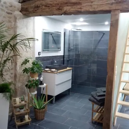 Maison Privative, Cocooning, Zen , Avec Jacuzzi *